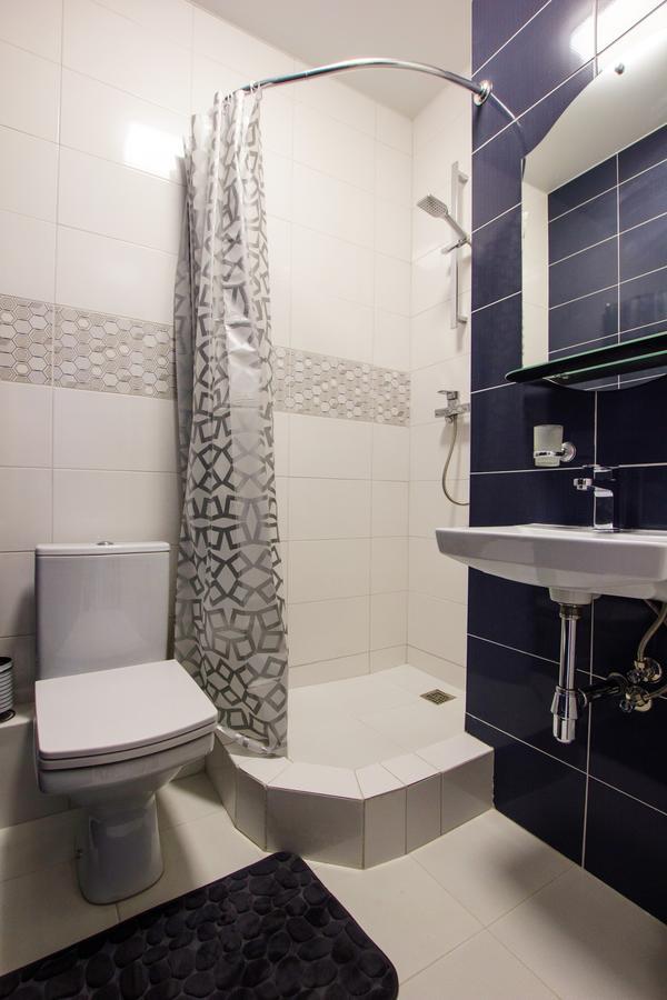 East Residence White キエフ エクステリア 写真