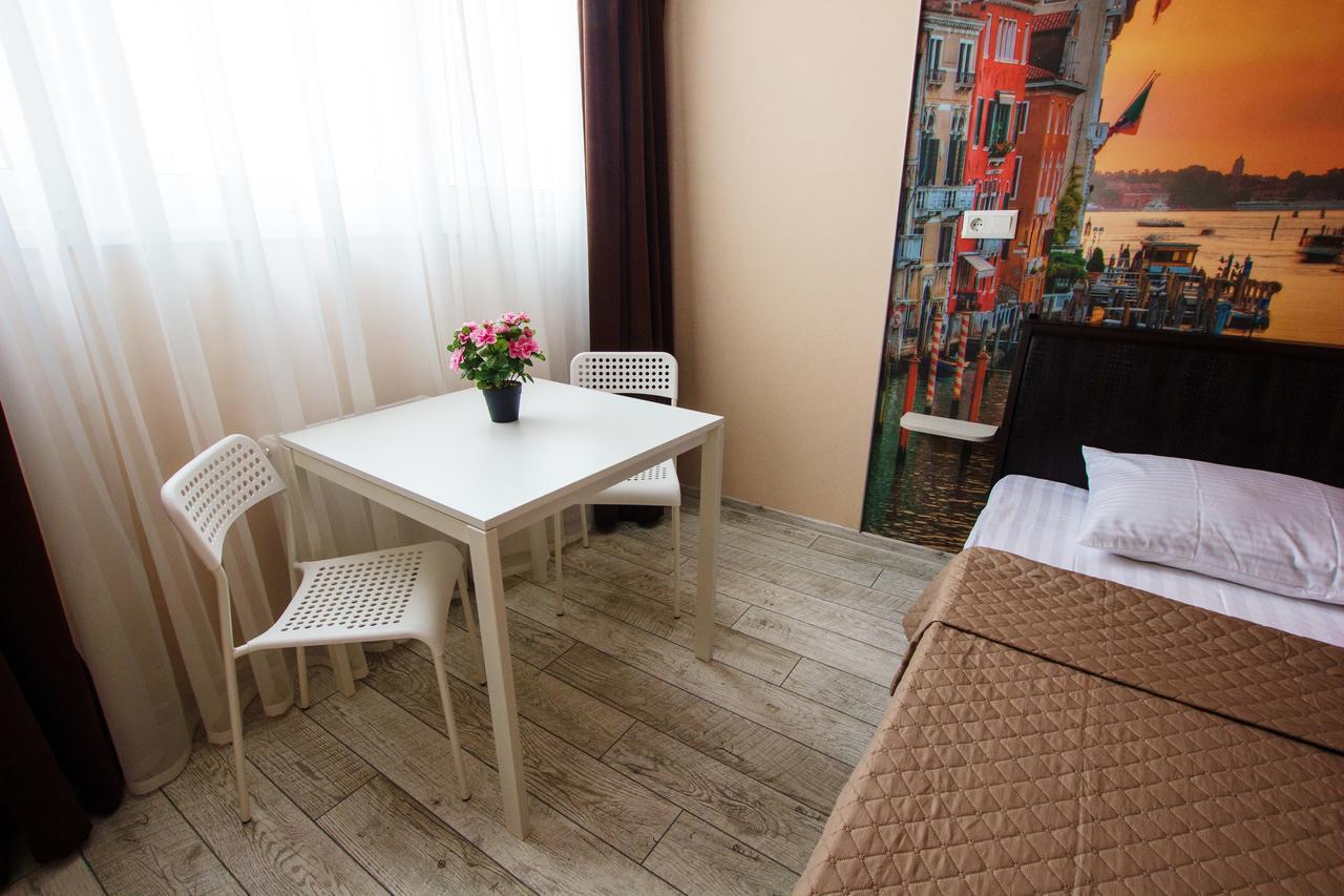East Residence White キエフ エクステリア 写真